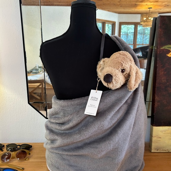 NWT- Gray Plush Dog Shoulder Sling